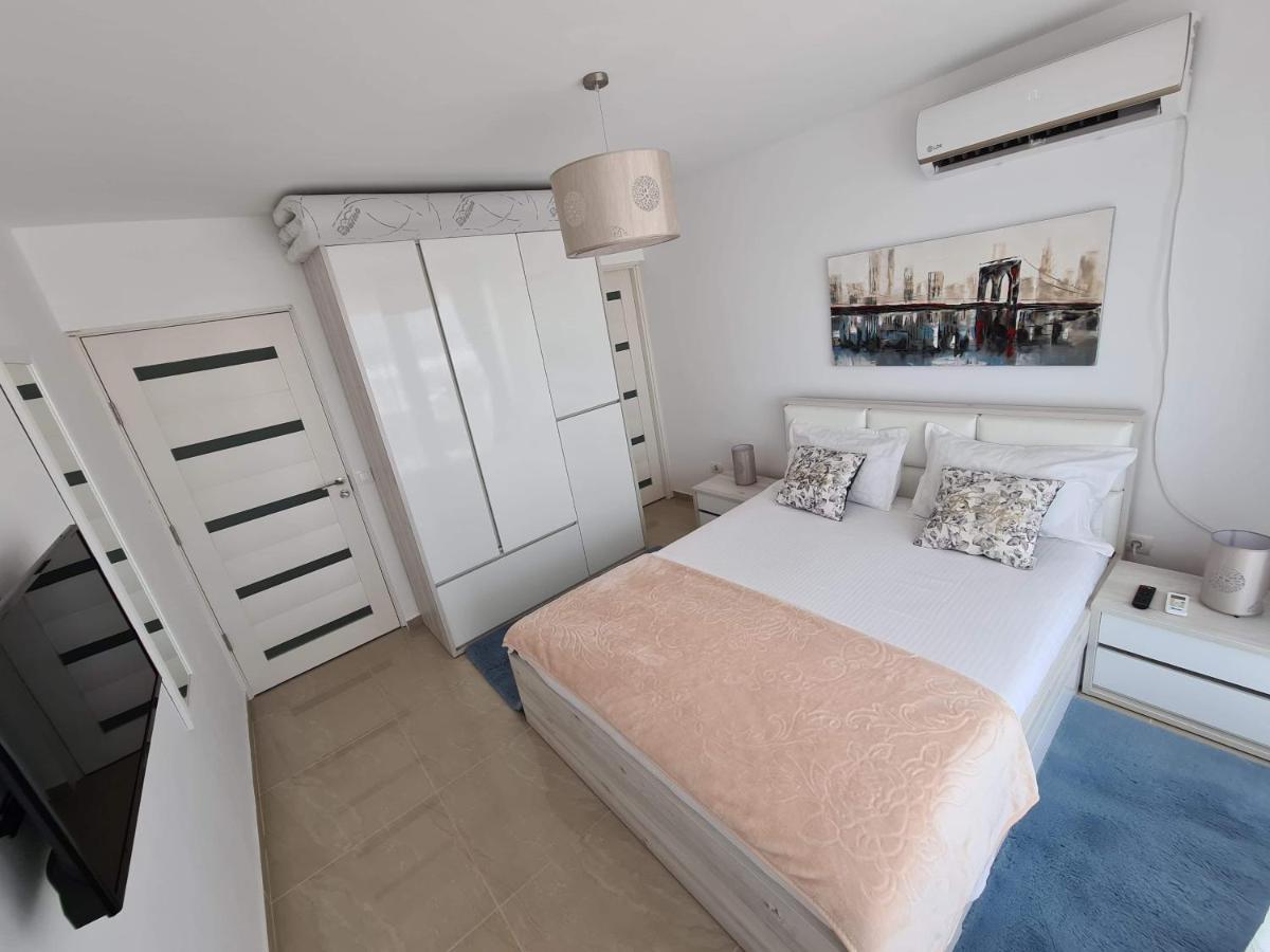 Apartamento Briza Pe Promenada Năvodari Exterior foto