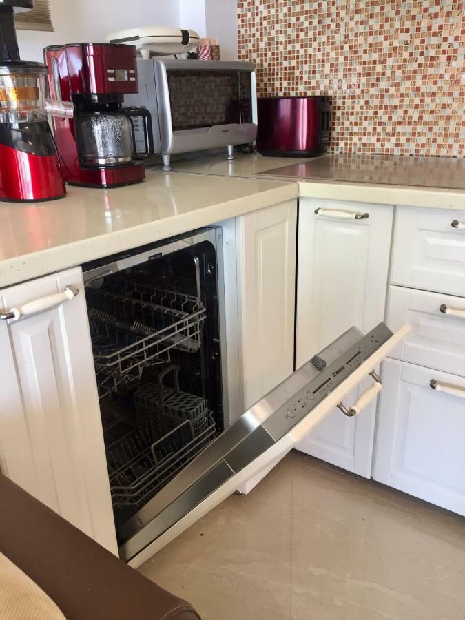 Apartamento Briza Pe Promenada Năvodari Exterior foto
